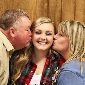 Meet your Posher, Shelly